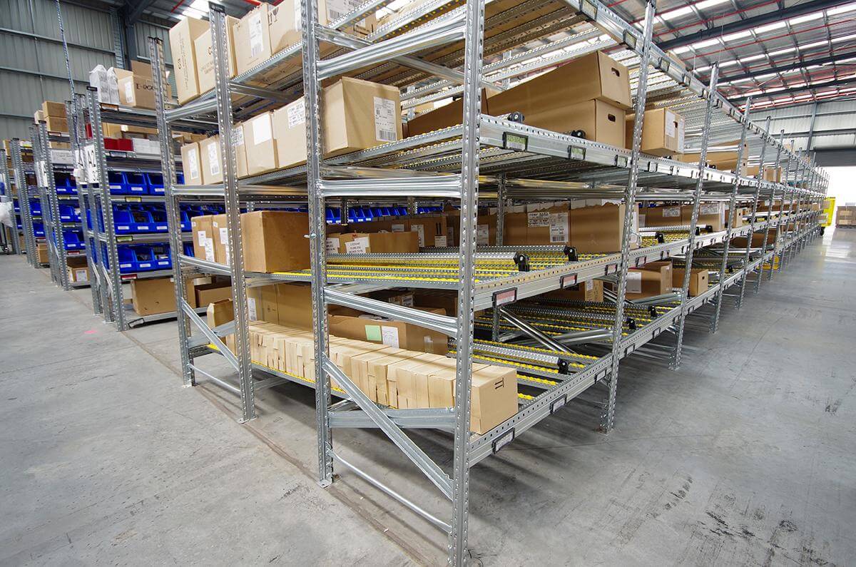 Regały magazynowe a zasada FIFO i LIFO &ndash; co warto wiedzieć?